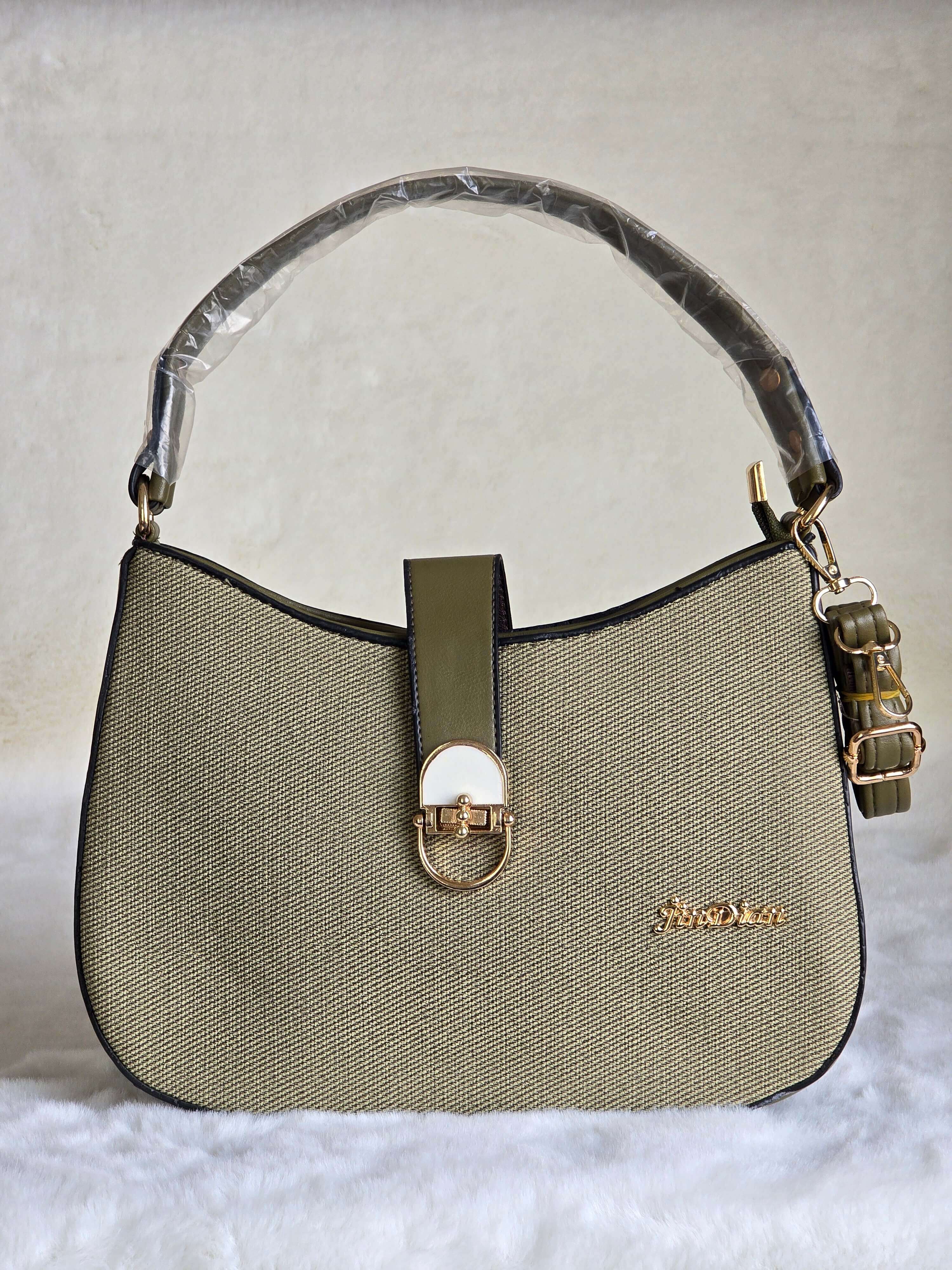 Savanna Luxus Handbag - Deep green Medium