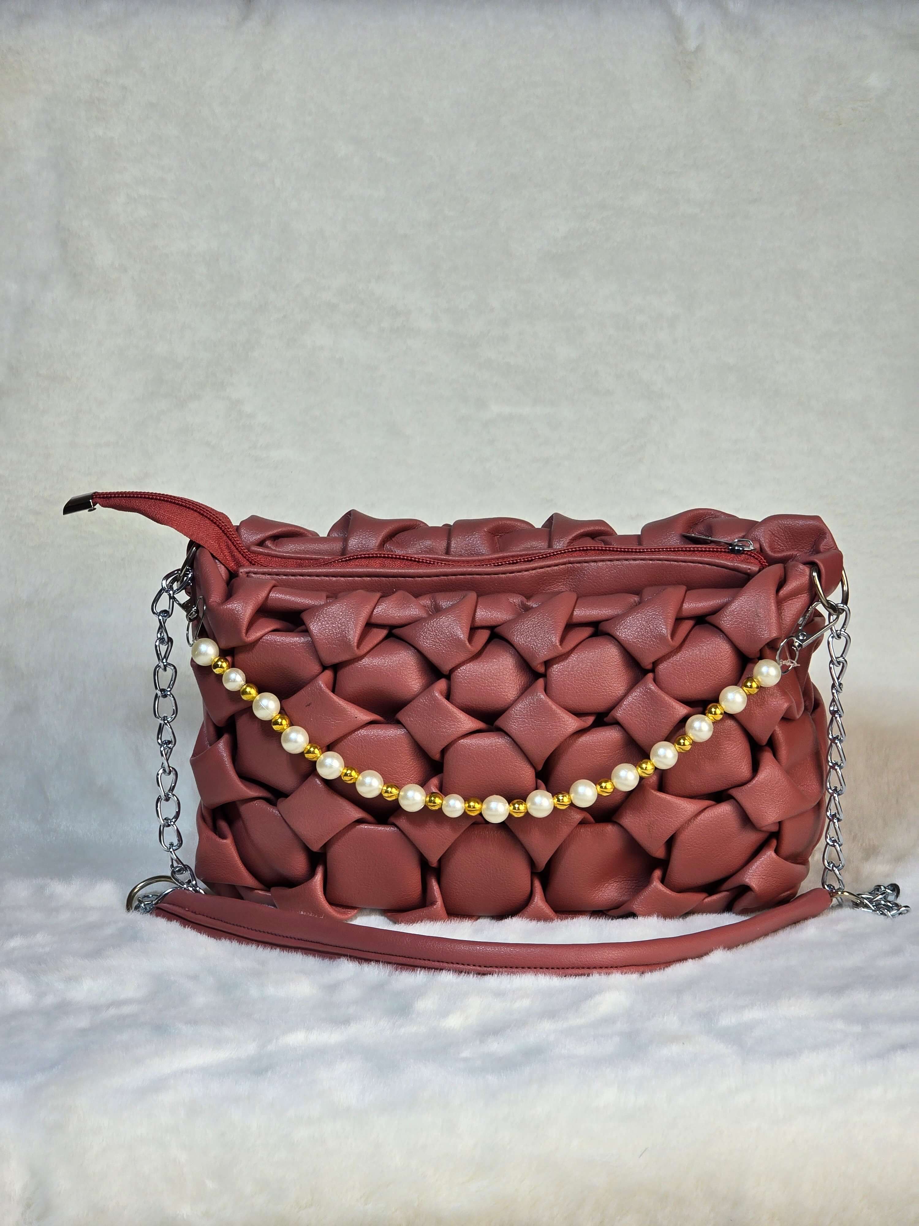 Classic Women Bang with Rich Detail - Black Medium